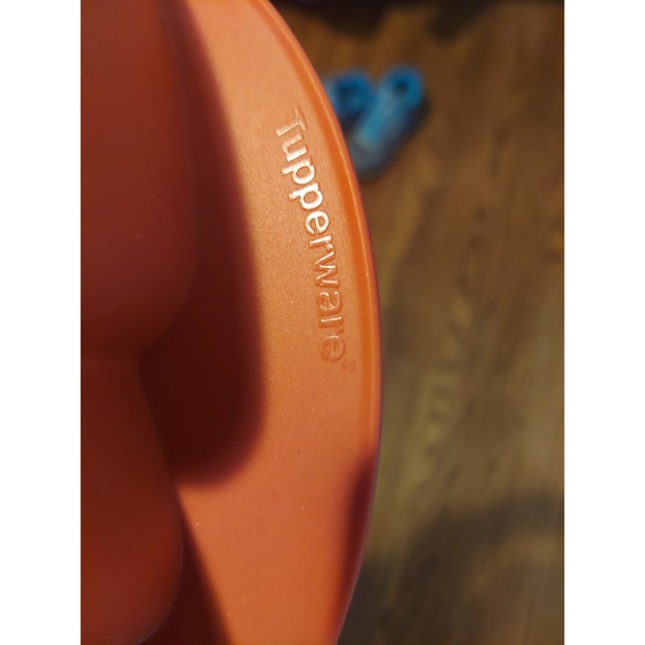 Tupperware/Wilton Silicone Christmas Themed 3-Piece Bakeware/Molding Set NWOT - Picture 3 of 9